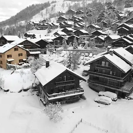 Gorgeous 1 Bedroom In Meribel Main Town Appartement