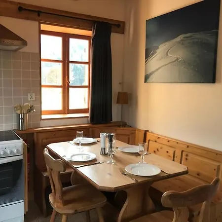 Gorgeous 1 Bedroom In Meribel Main Town